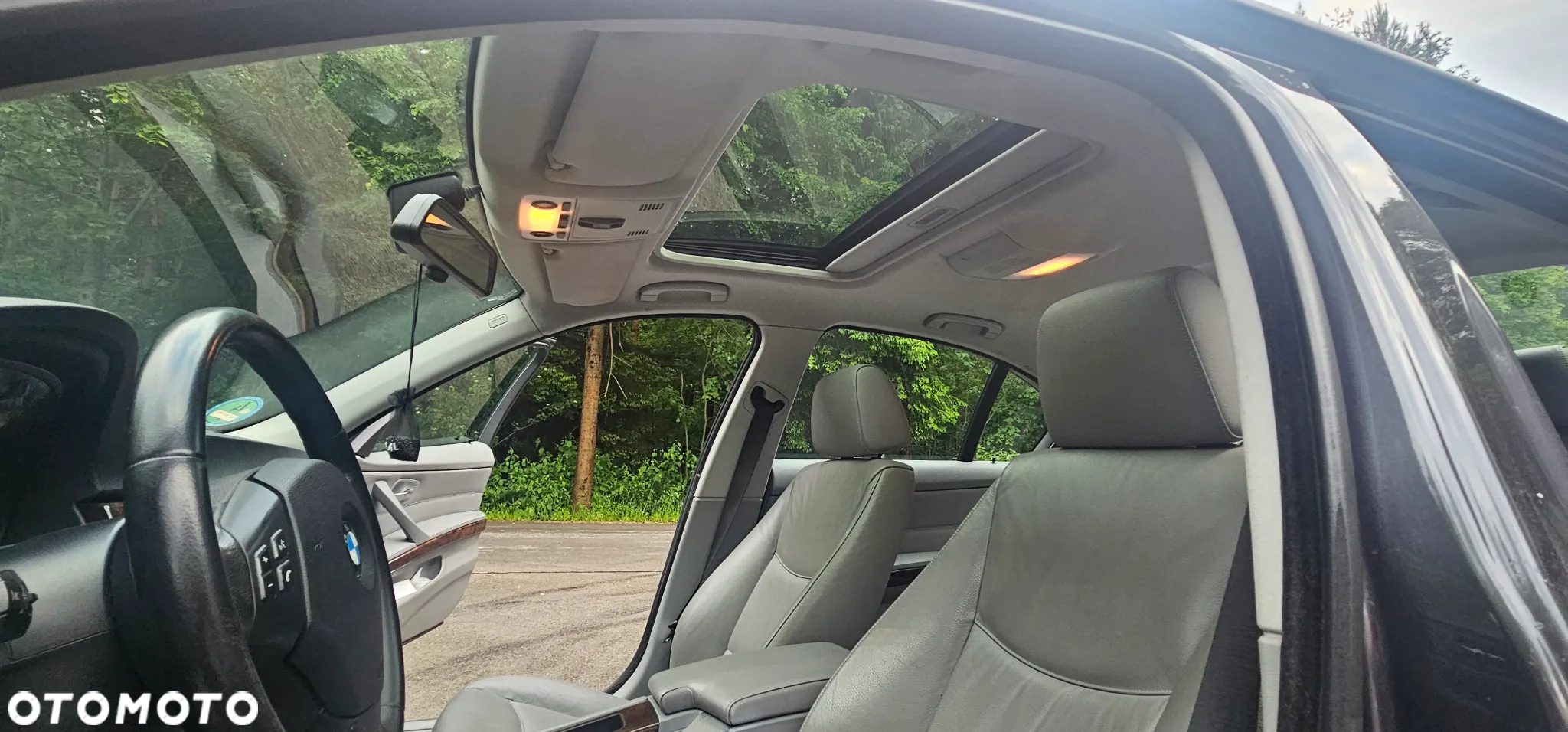 BMW Seria 3 318i - 9