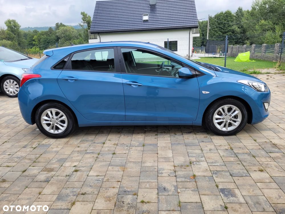 Hyundai i30 1.4 Advantage - 11