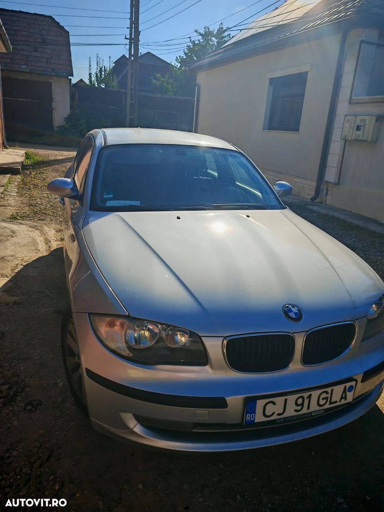 BMW Seria 1 116i - 1