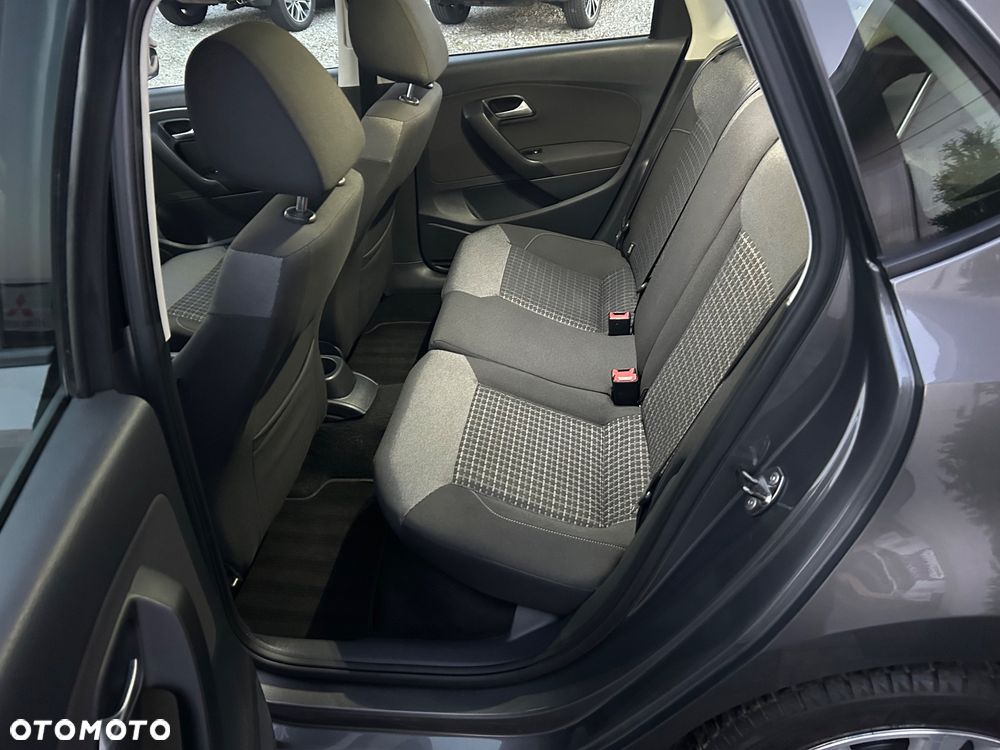 Volkswagen Polo 1.4 TDI Comfortline - 9