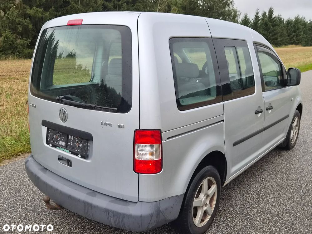 Volkswagen Caddy Life Mixt - 4
