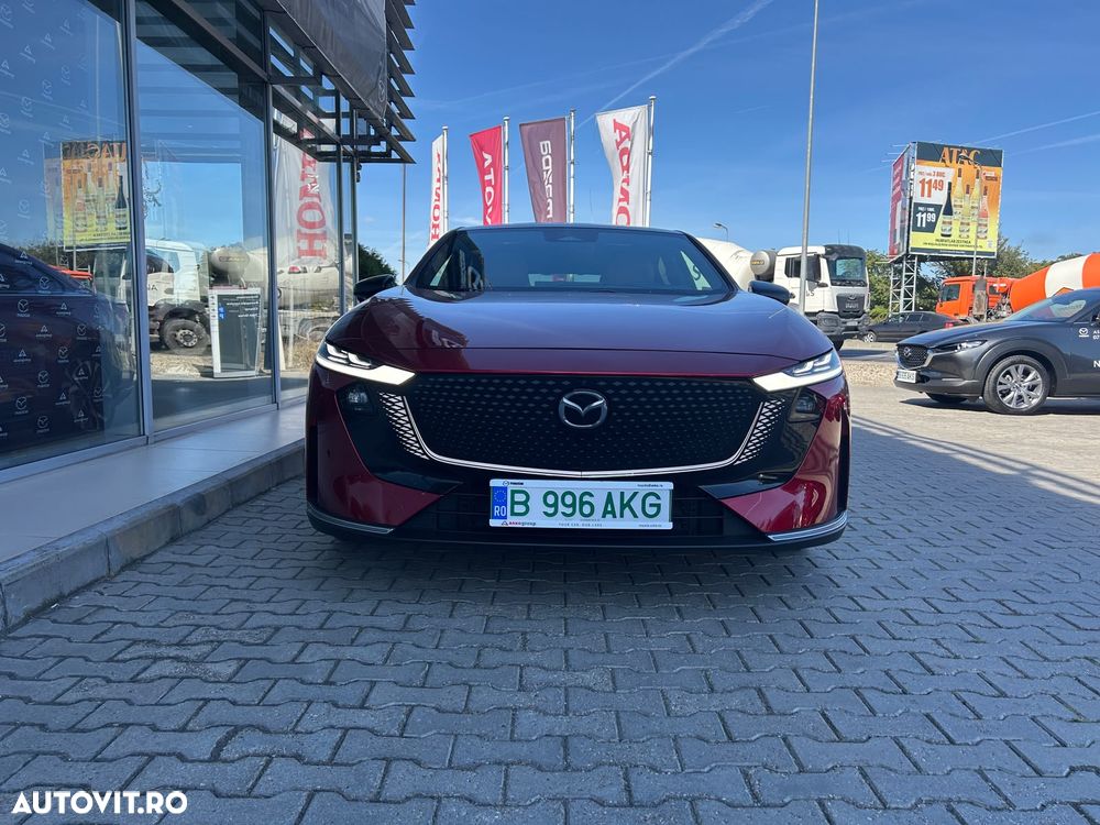 MAZDA 6e 2025 — imagine 8