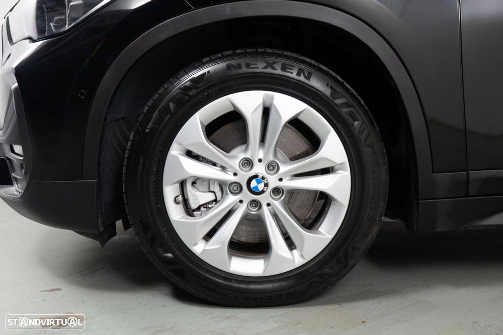 BMW X1 25 e xDrive Corporate Edition - 19