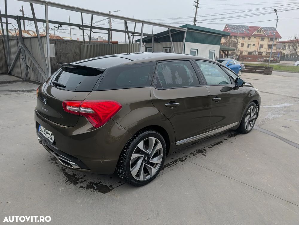 Citroën DS5 HDi 165 Aut. Chic - 4