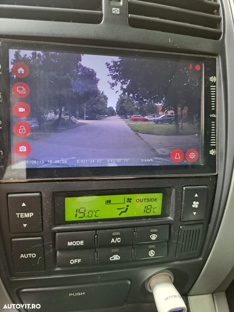 Hyundai Tucson 2.0 DOHC 4WD - 33