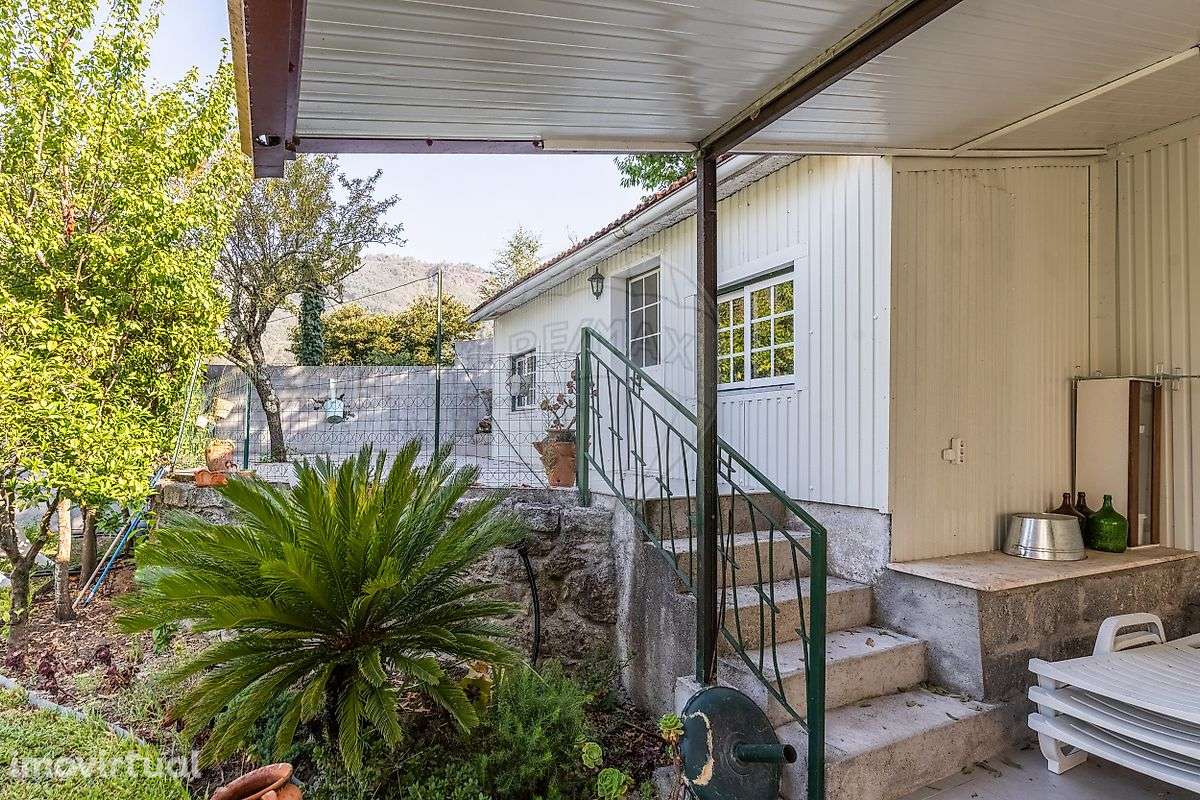 Moradia T4 para venda - Grande imagem: 2/40