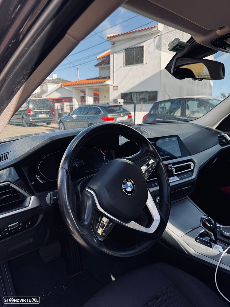 BMW 330 e Corporate Edition Auto - 4