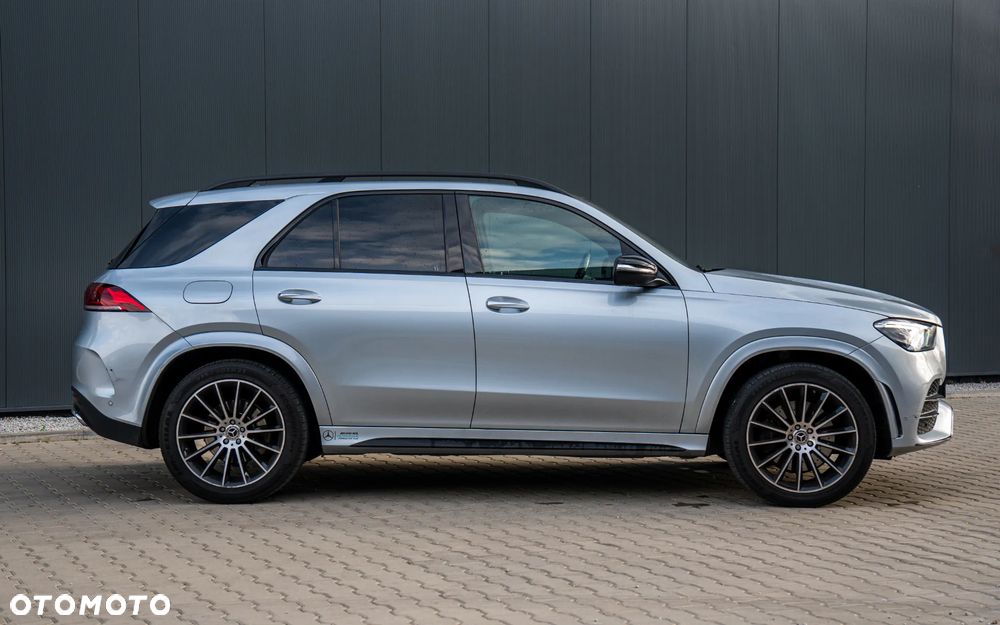 Mercedes-Benz GLE 300 d 4-Matic - 3