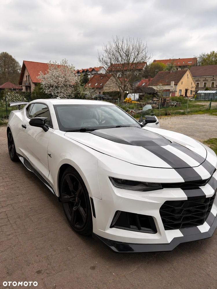 Chevrolet Camaro 6.2 V8 - 4
