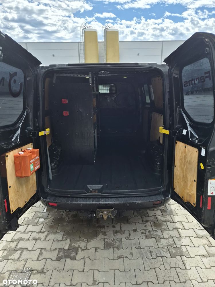 Ford TRANSIT CUSTOM - 2