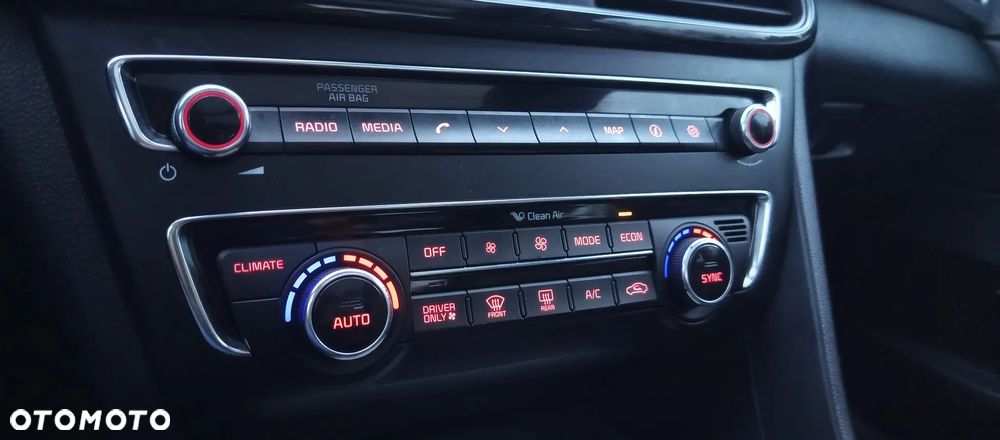 Kia Optima Plug-in Hybrid - 20