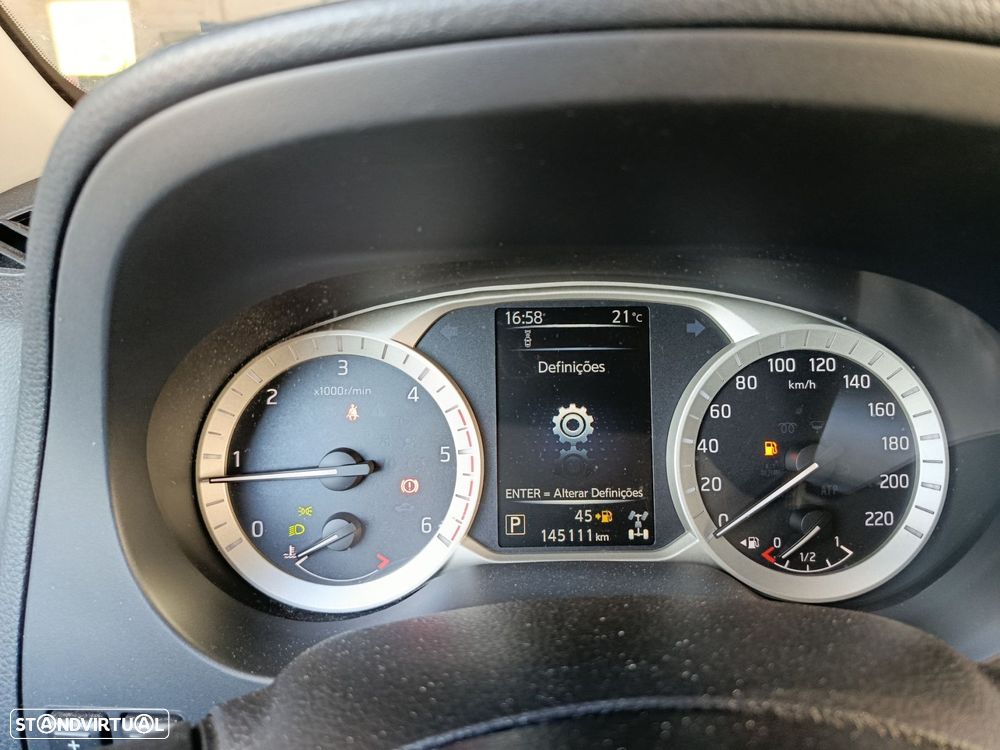 Nissan Navara 2.3 dCi CD 4WD Tekna Auto - 10