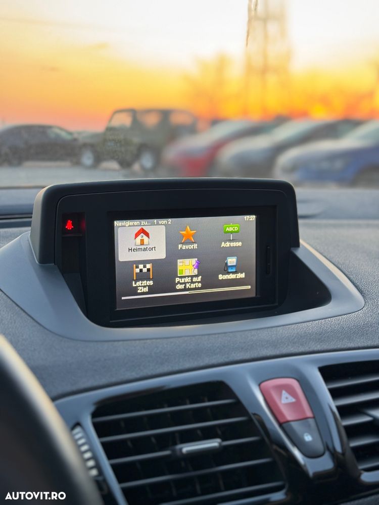 Renault Megane dCi 130 FAP BOSE Edition - 11