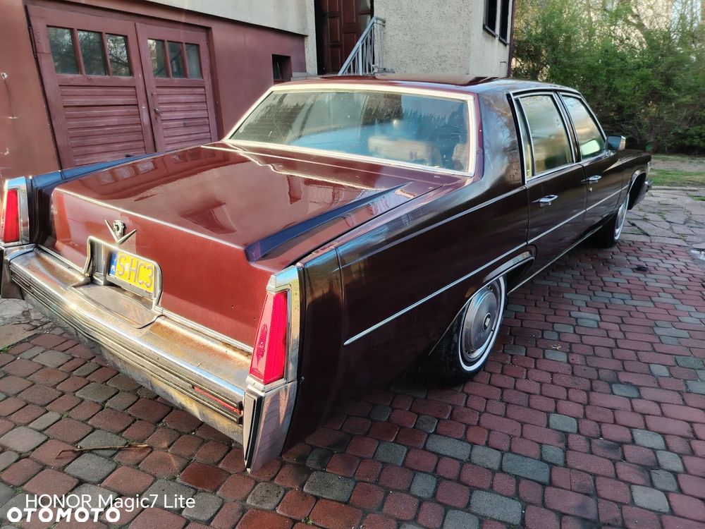 Cadillac Deville - 6