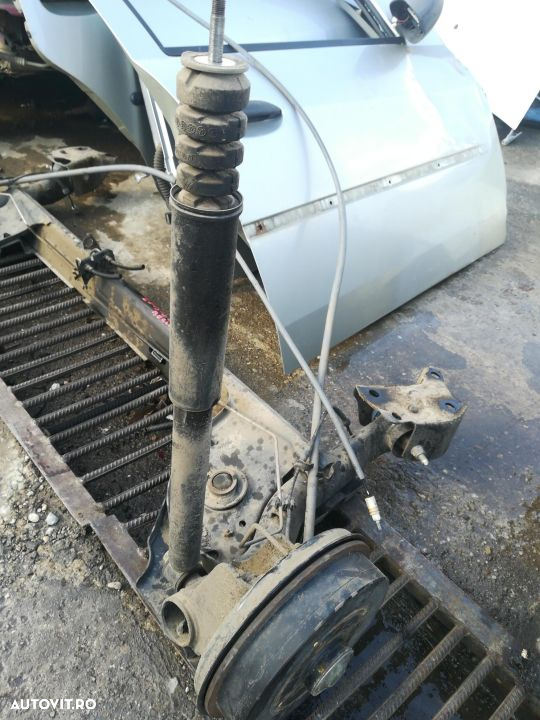 Punte spate Dacia Logan berlina 2013-19 - 2