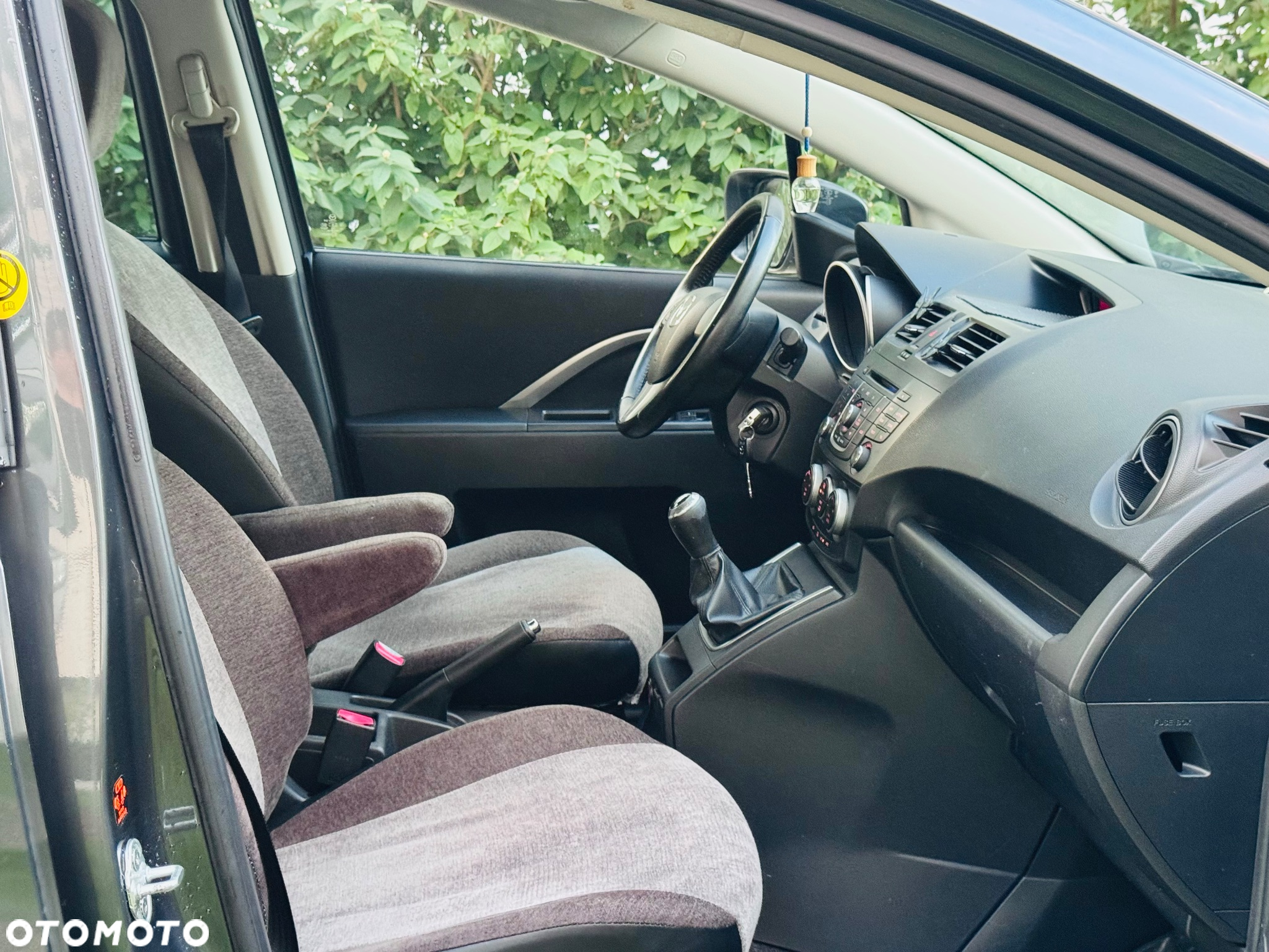 Mazda 5 - 28
