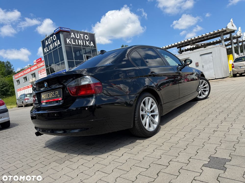 BMW Seria 3 320d - 11