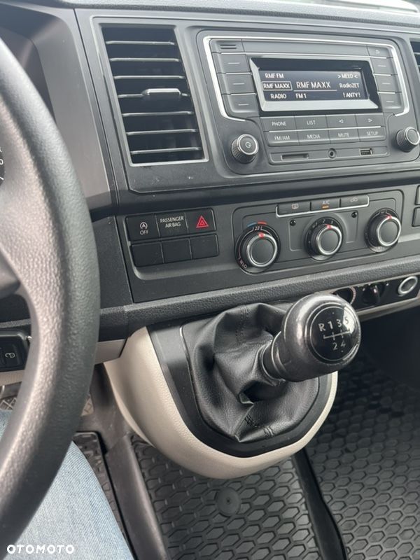 Volkswagen Transporter - 13