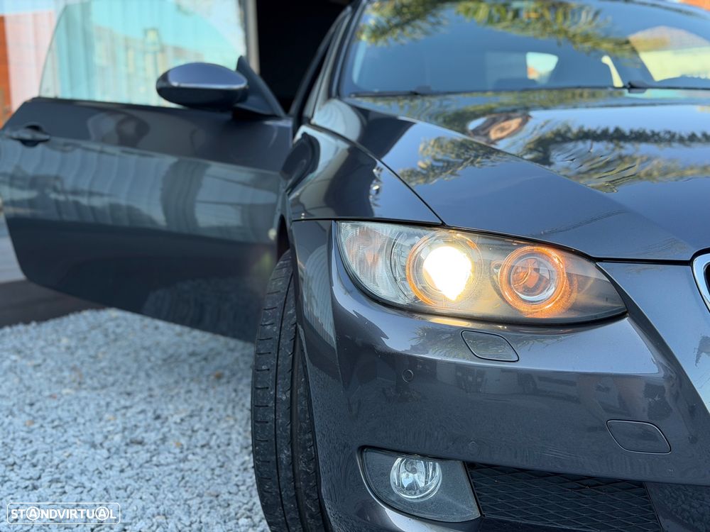 BMW 320 d Coupe - 11