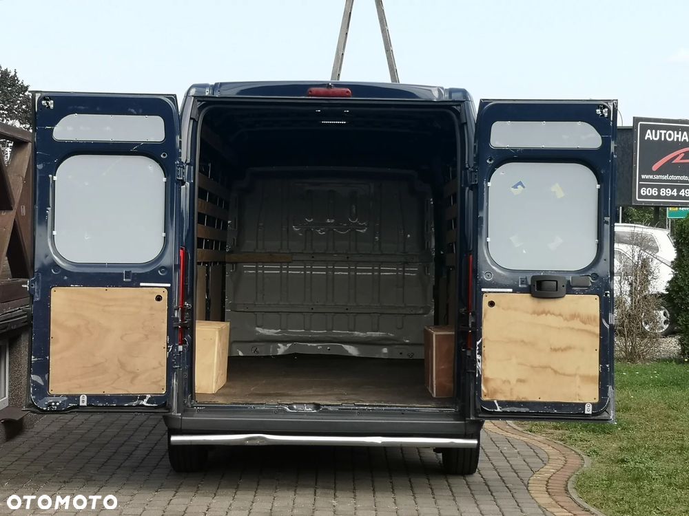 Peugeot Boxer 2.0BlueHDi 110 - 16
