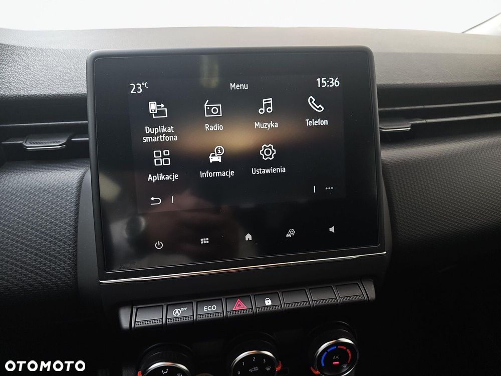 Renault Clio - 24