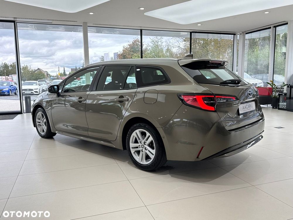 Toyota Corolla 1.8 Hybrid Comfort - 3