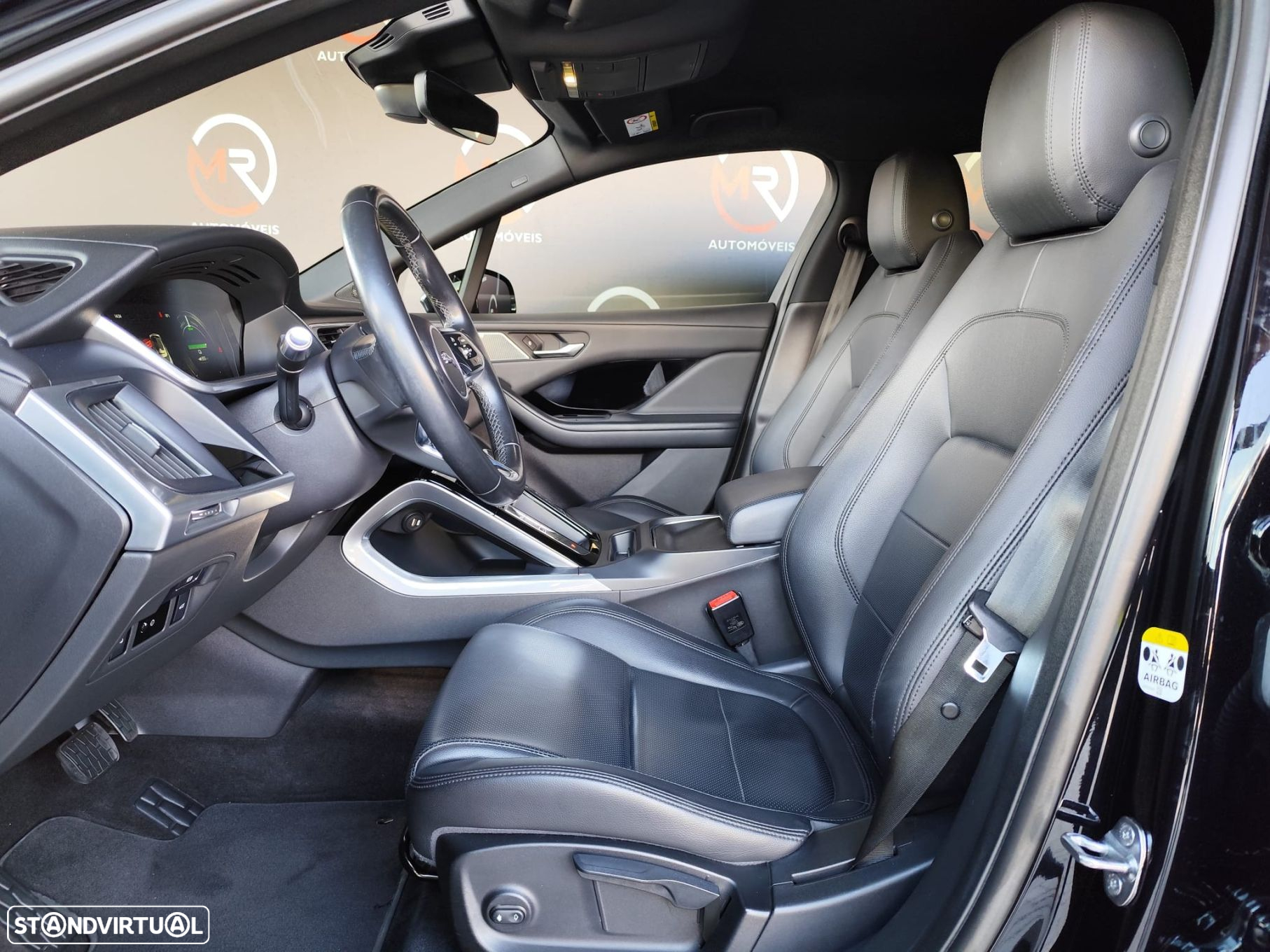 Jaguar I-Pace - 25