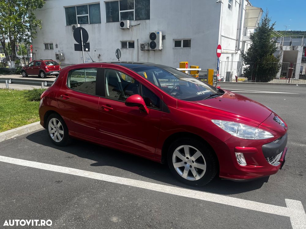 Peugeot 308 1.6HDi Premium Pack - 10