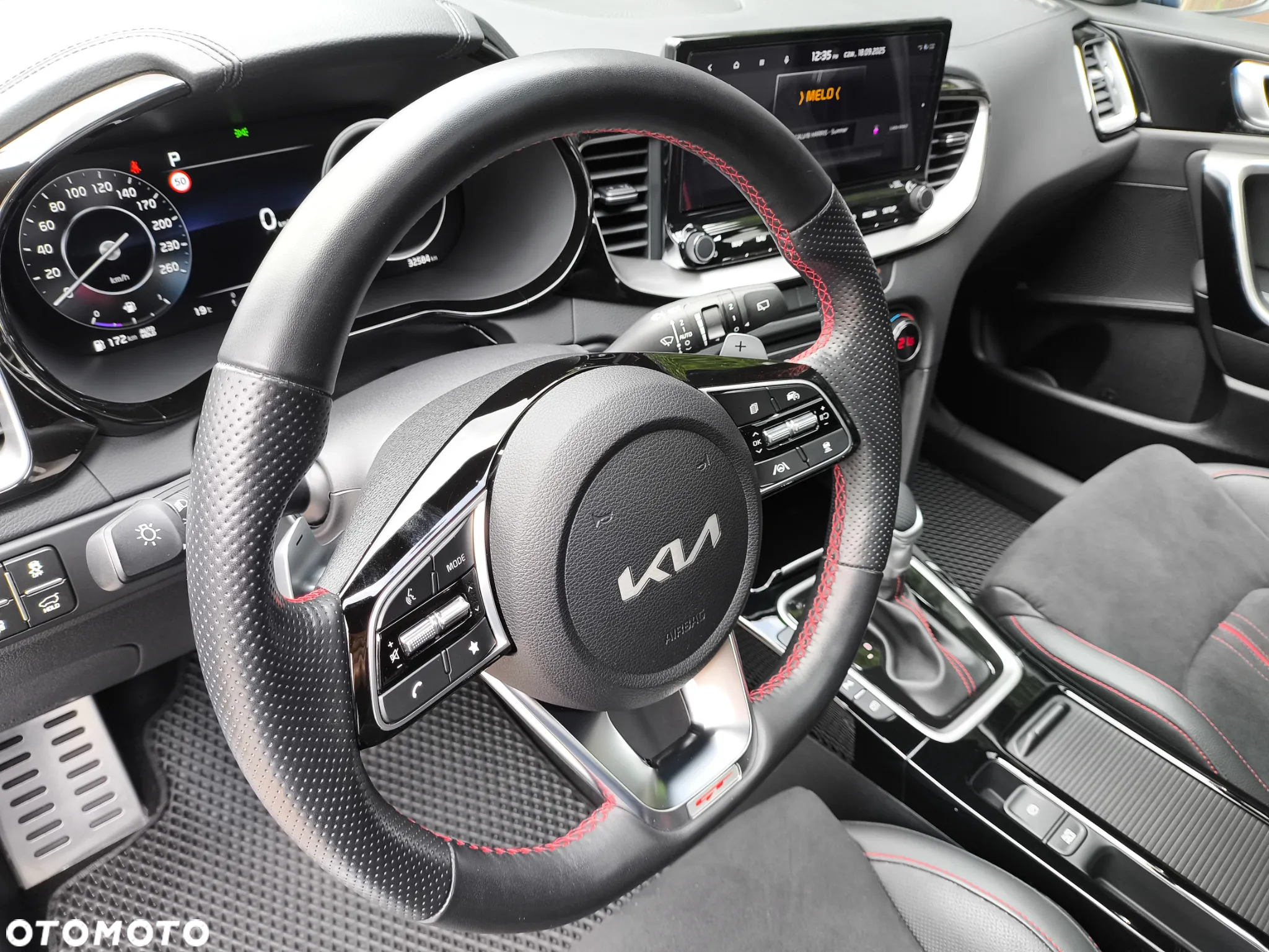 Kia ProCeed 1.6 T-GDI GT DCT - 19