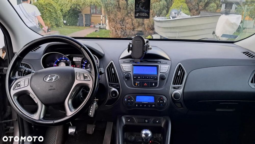Hyundai ix35 - 13