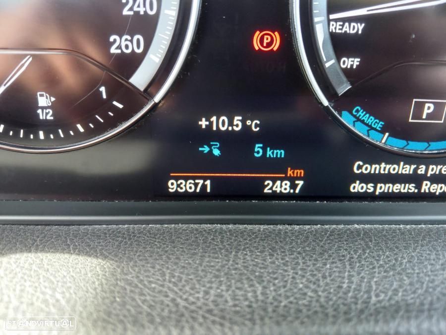 BMW 225xe Active Tourer Advantage - 11