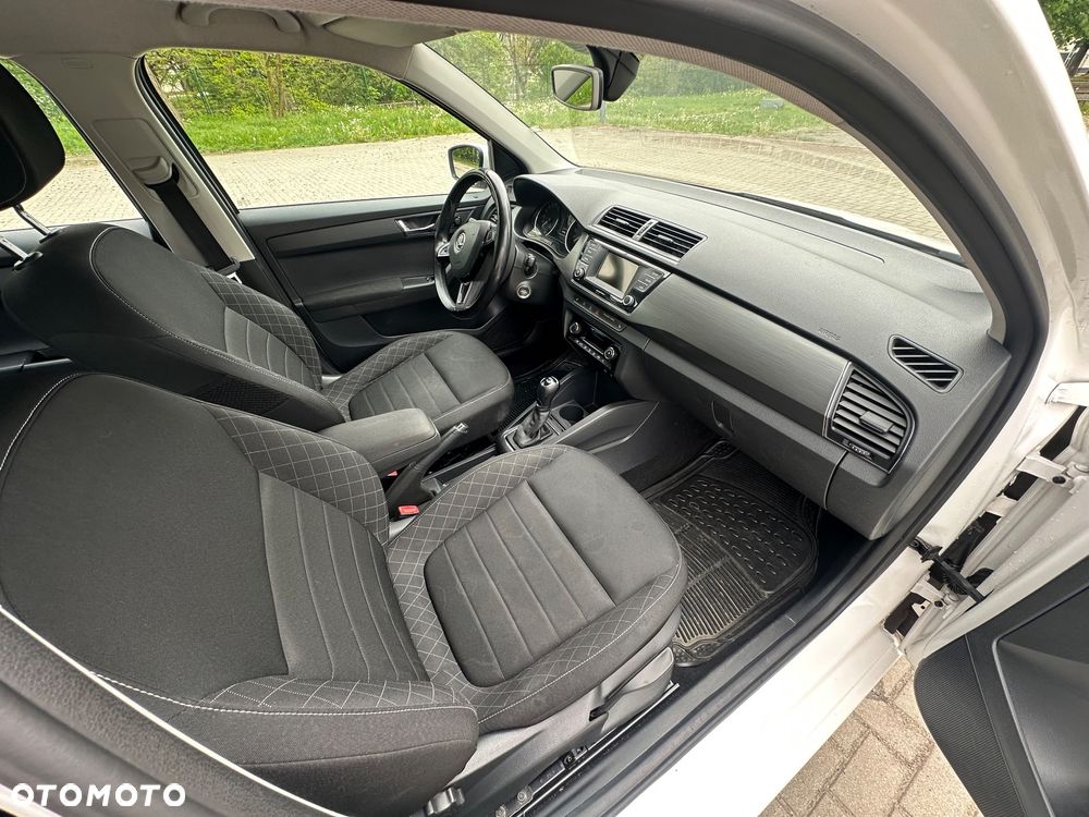 Skoda Fabia 1.4 TDI Ambition DSG - 2