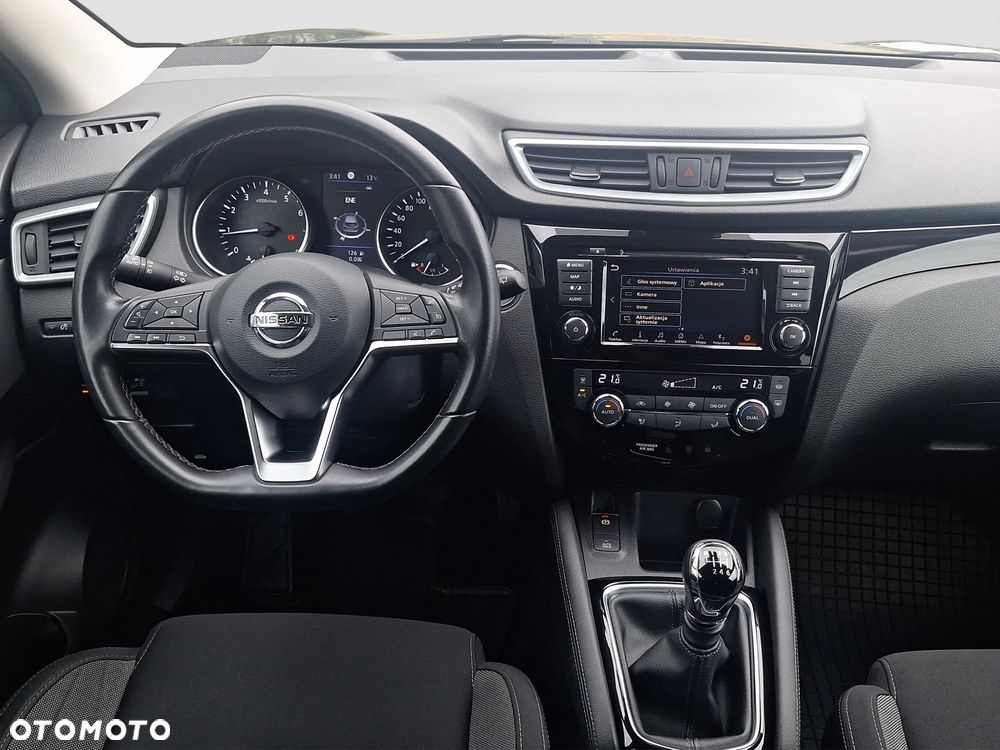 Nissan Qashqai 1.3 DIG-T N-Connecta - 14