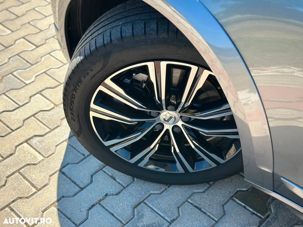 Volvo V90 D5 AWD - 11