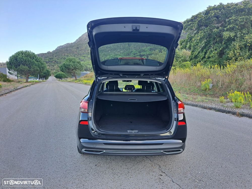 Hyundai i30 SW 1.0 T-GDI 48V-Hybrid DCT Select - 36