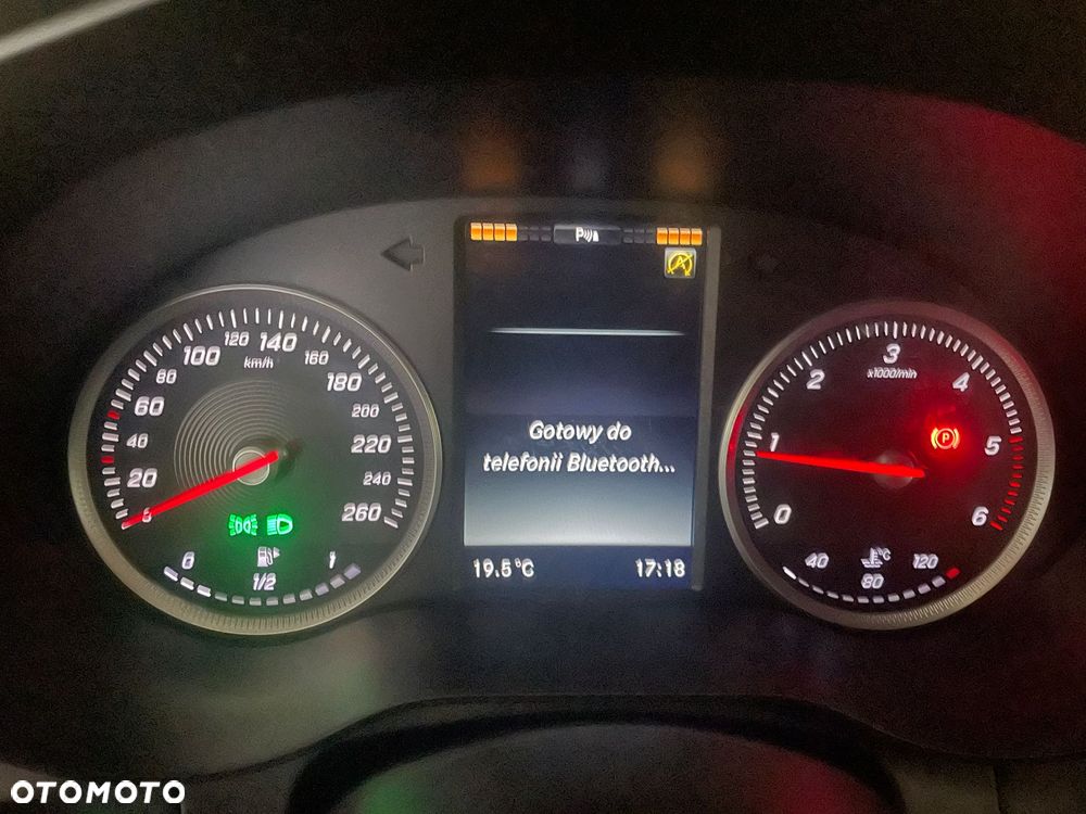 Mercedes-Benz Klasa C 200 (BlueTEC) d - 22