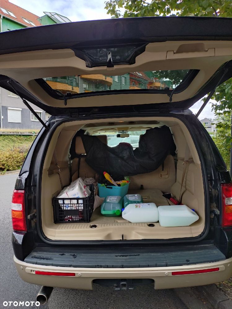 Ford Explorer 4.6 4WD - 18