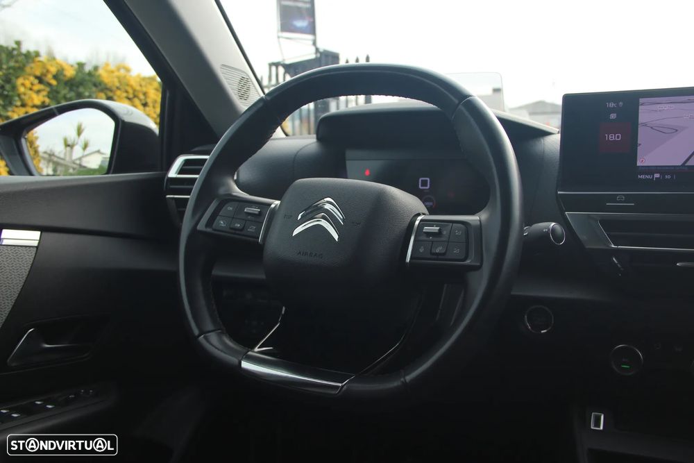 Citroën C4 PureTech 130 Stop&Start SHINE - 11