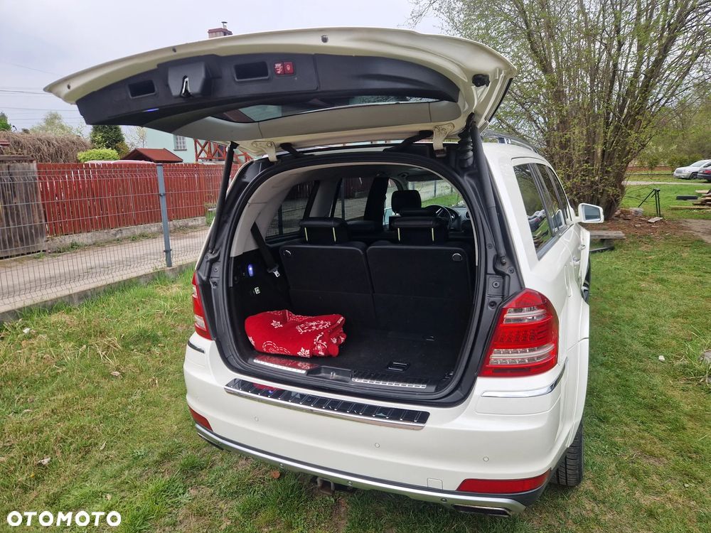 Mercedes-Benz GL 350 BlueTEC 4Matic 7G-TRONIC - 9