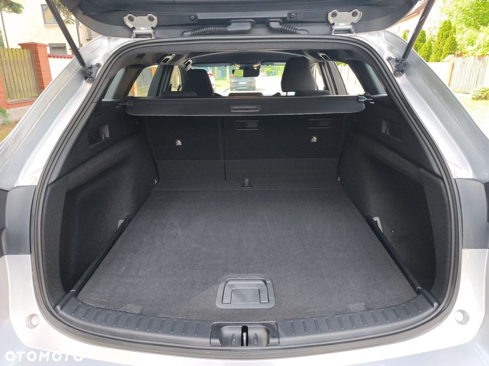 Toyota Corolla 1.8 Hybrid Comfort - 12