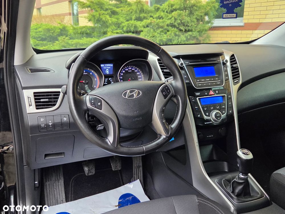 Hyundai i30 i30cw 1.6 CRDi Trend - 6