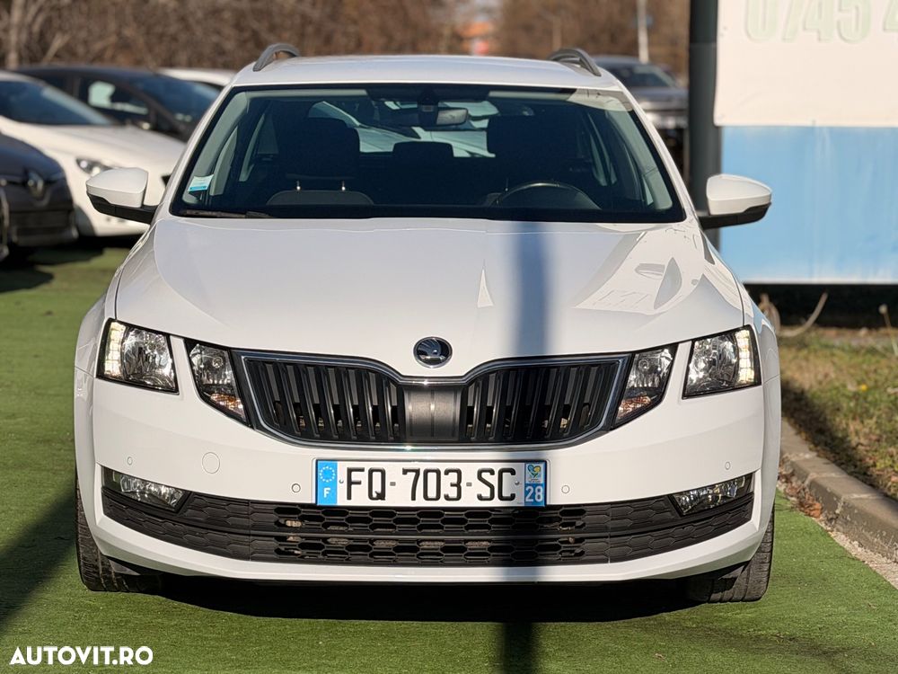 Skoda Octavia - 2