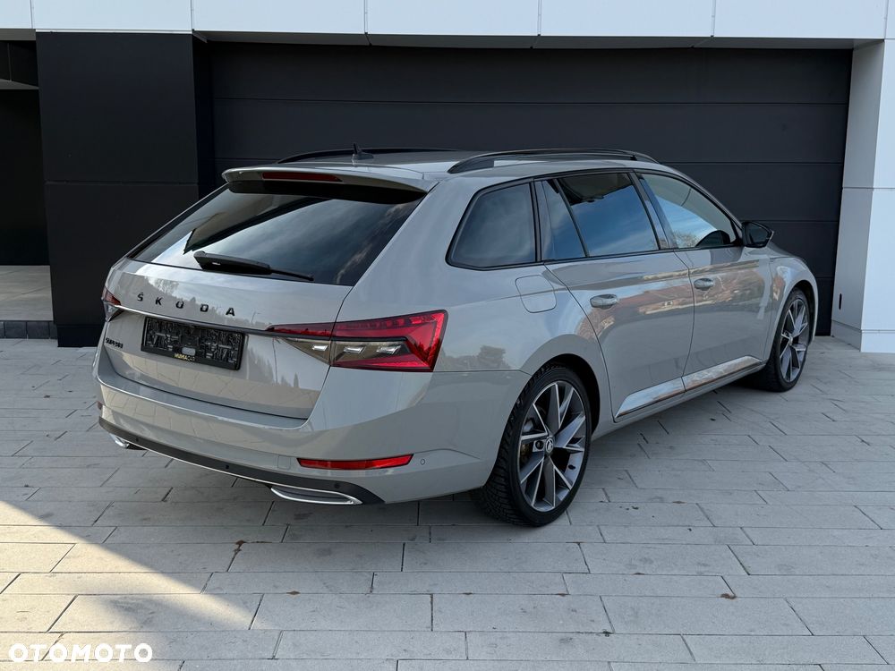 Skoda Superb 2.0 TDI SCR Sportline DSG - 37