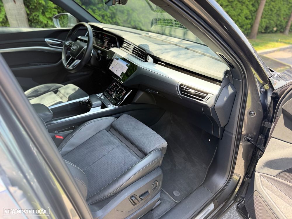 Audi e-tron 55 quattro S line - 14