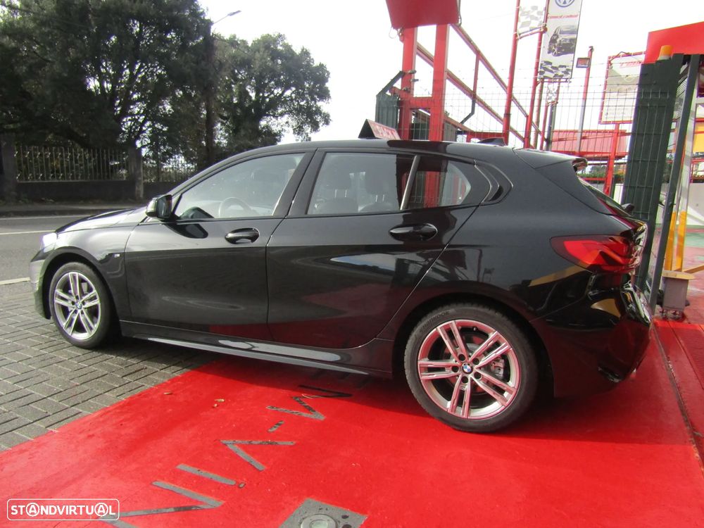BMW 116 d Pack Desportivo M - 7