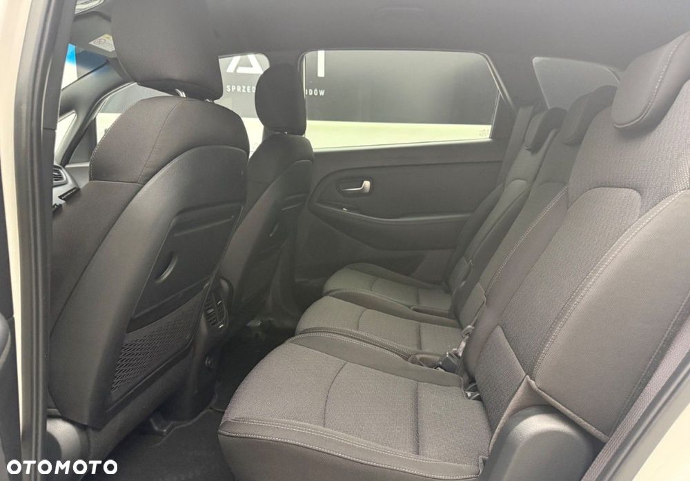 Kia Carens 1.6 GDI Business Line 7os EU6 - 26