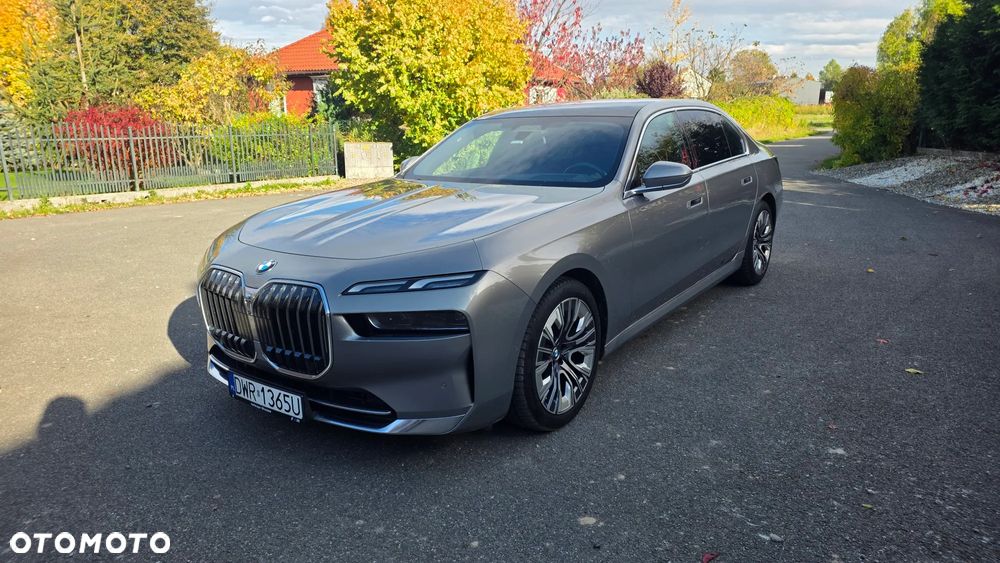 BMW Seria 7 740d xDrive - 4