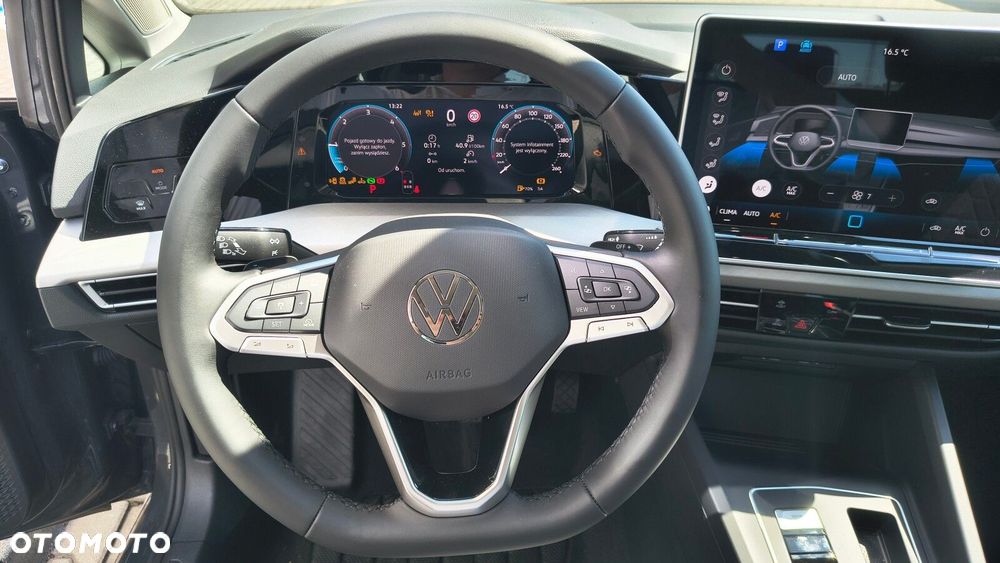 Volkswagen Golf Variant - 16