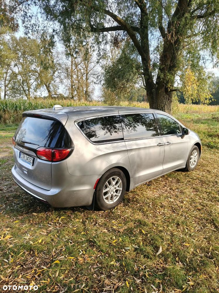 Chrysler Pacifica 2020 photo 3