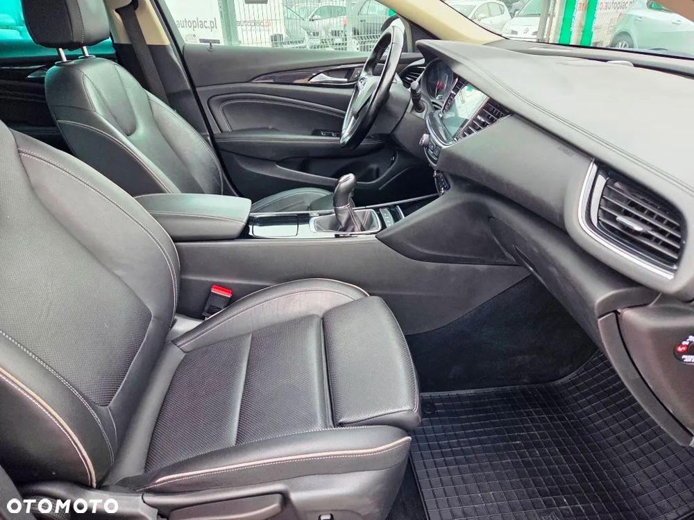 Opel Insignia 2.0 CDTI 4x4 Exclusive S&S - 31